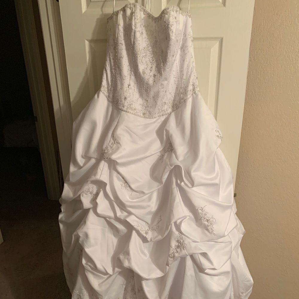 David’s Bridal Wedding Dress